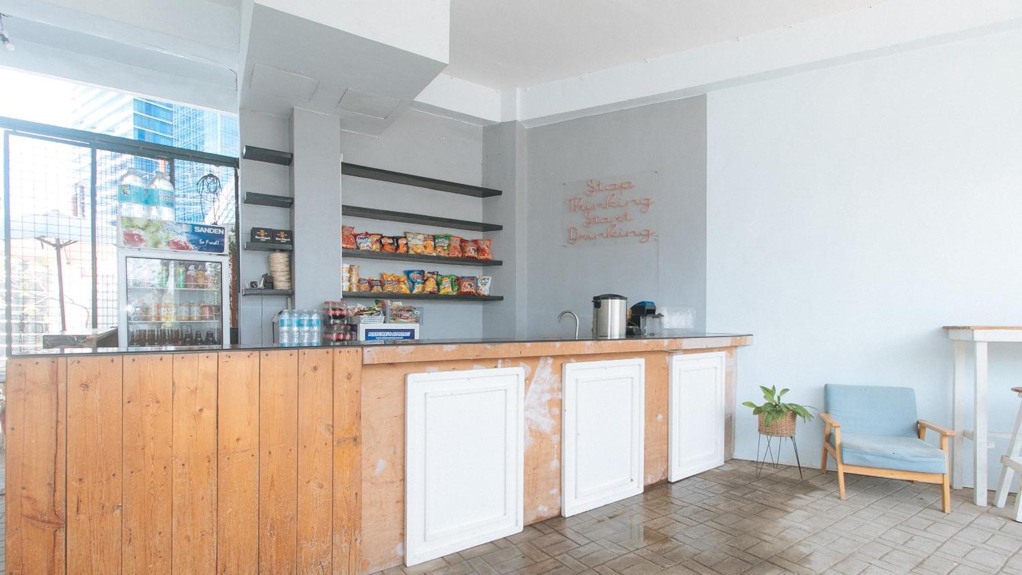 Reddoorz At Fat J Apartelle Mactan Cebu Εξωτερικό φωτογραφία